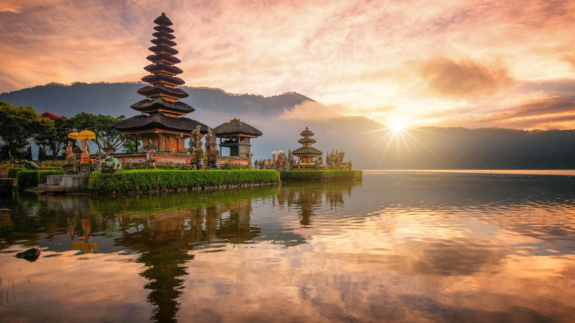 Danau Bratan