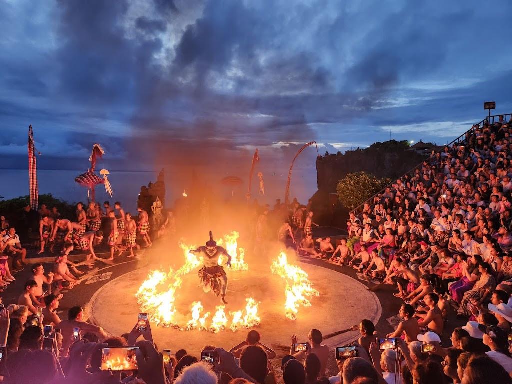 Tari Kecak